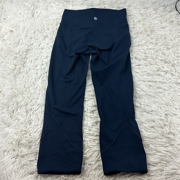 Lululemon In Movement Crop *Everlux 19" - Picture 5 of 5